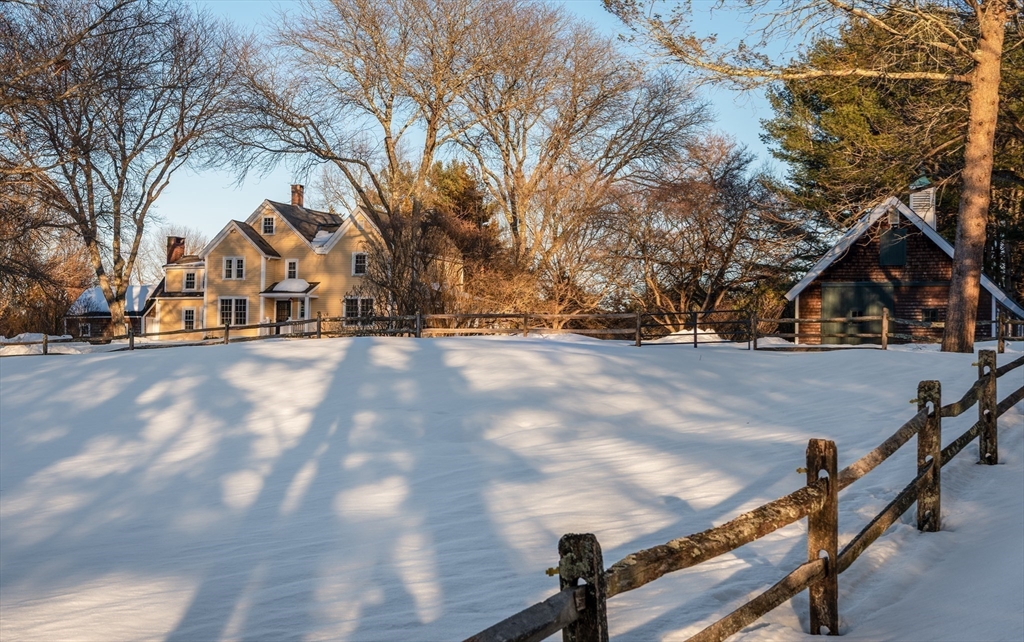 38 Candlewood Rd