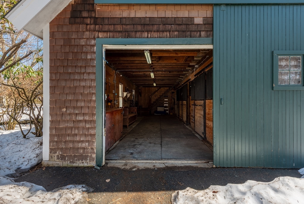 38 Candlewood Rd