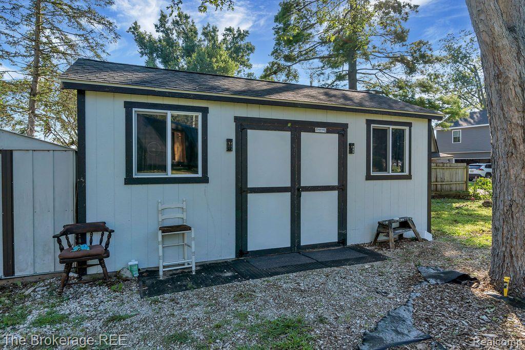 9329 BONNIE BRIAR Street