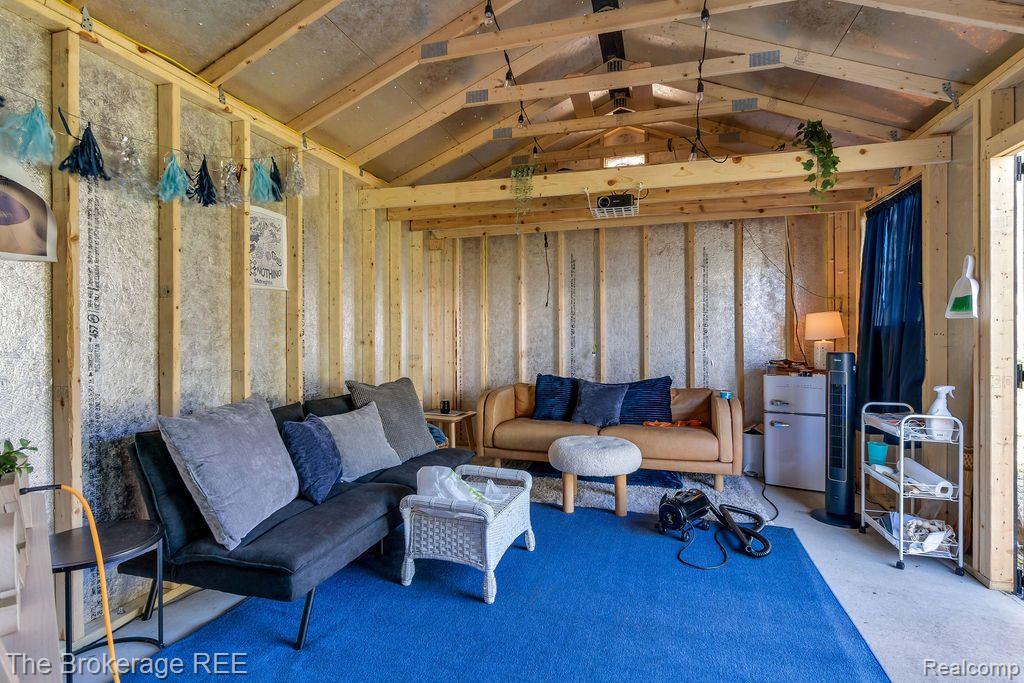 9329 BONNIE BRIAR Street