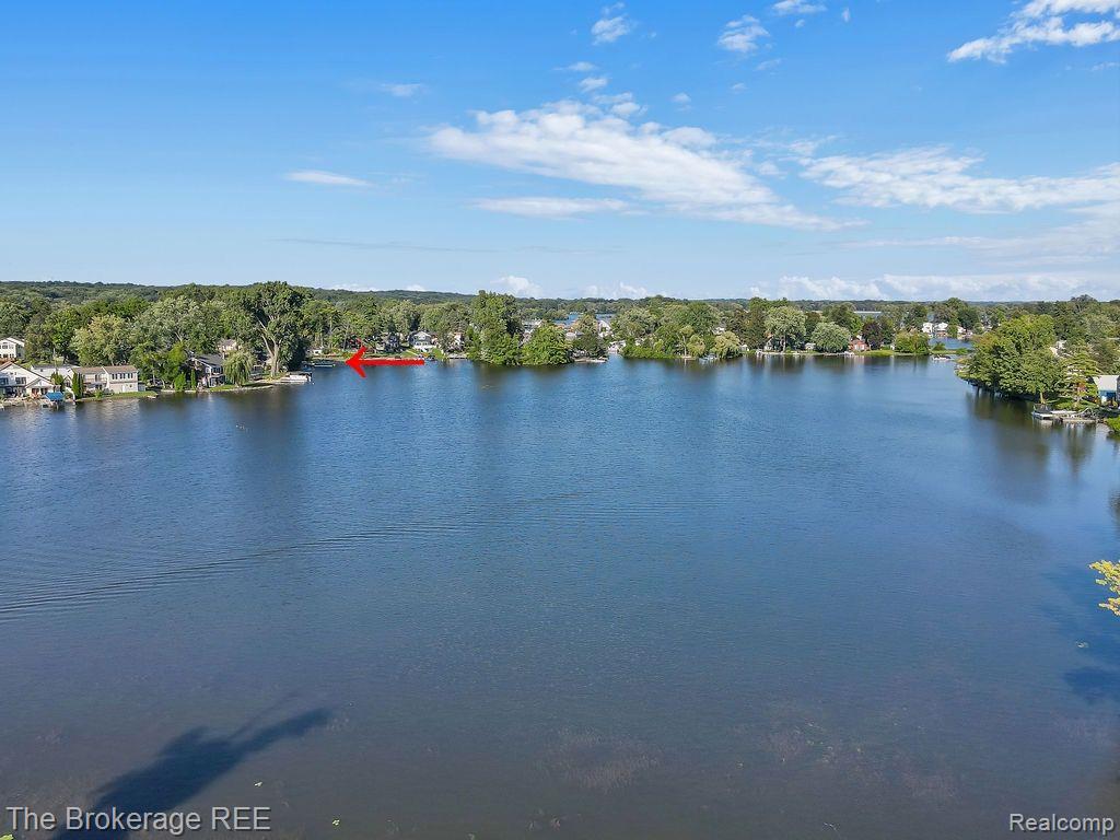 9329 BONNIE BRIAR Street