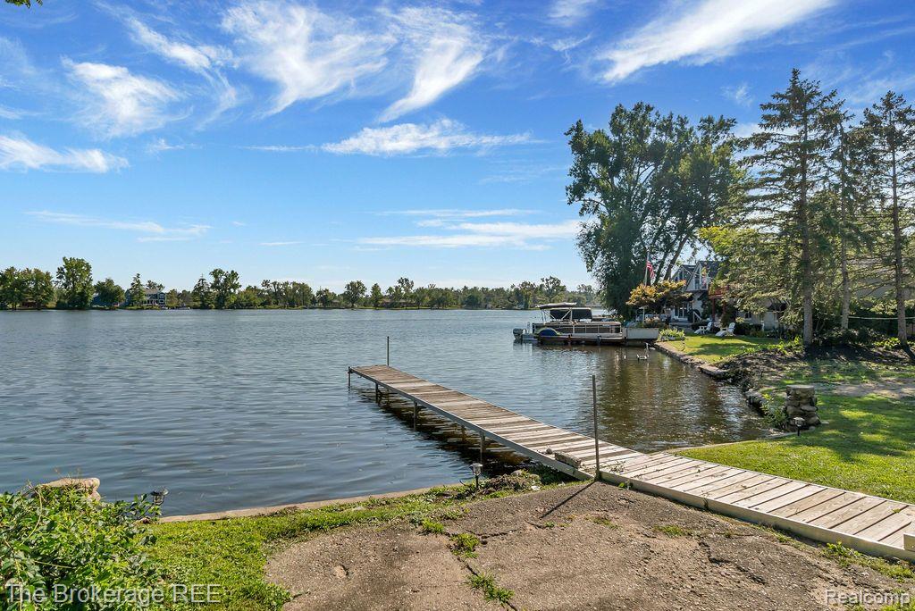 9329 BONNIE BRIAR Street