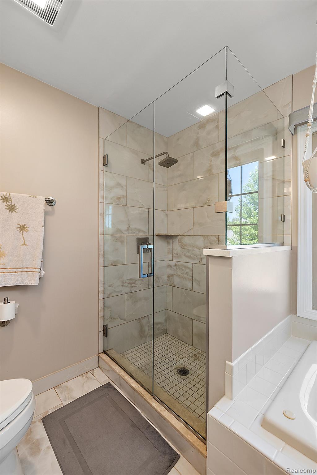 1253 ROTHWELL Drive