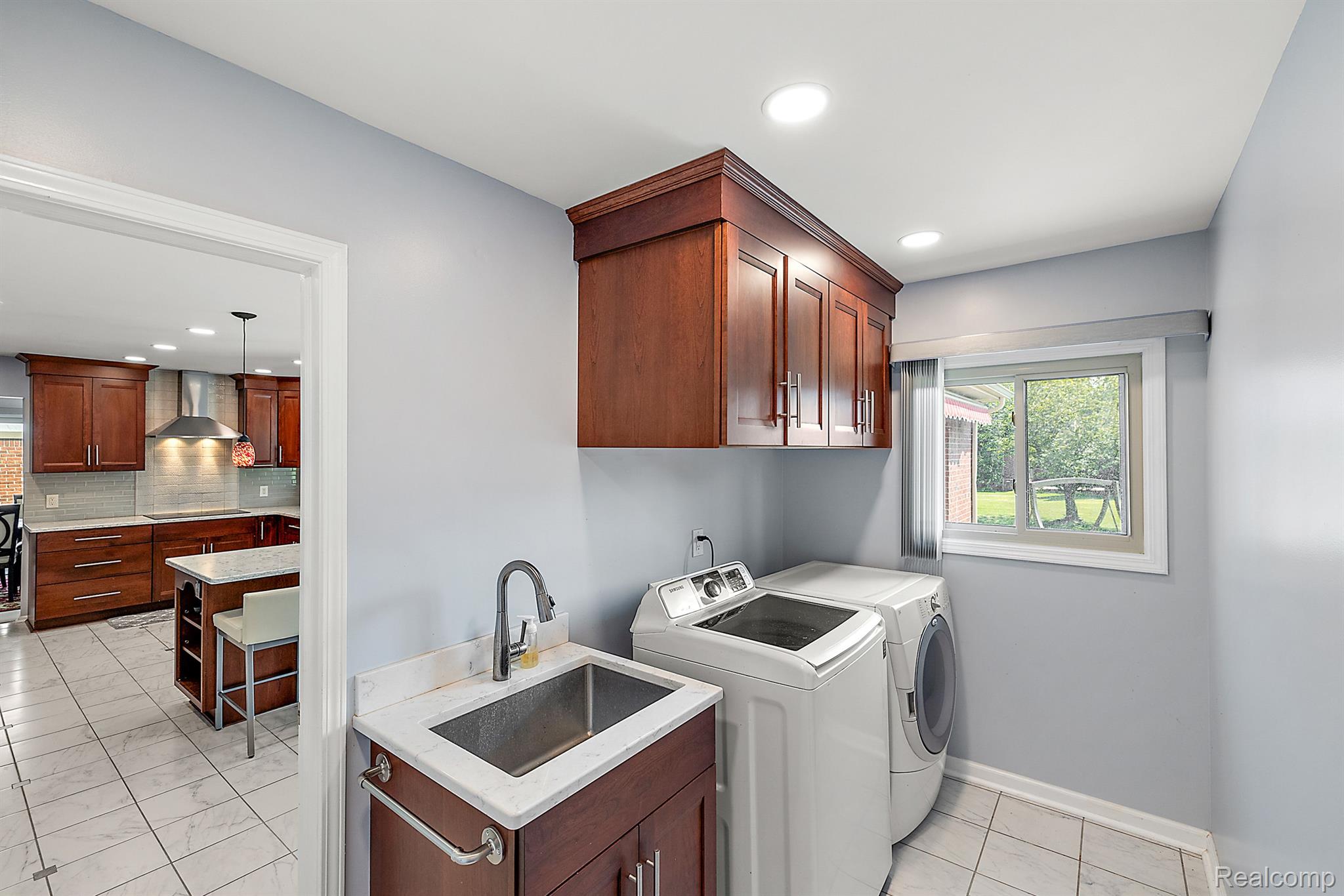 1253 ROTHWELL Drive