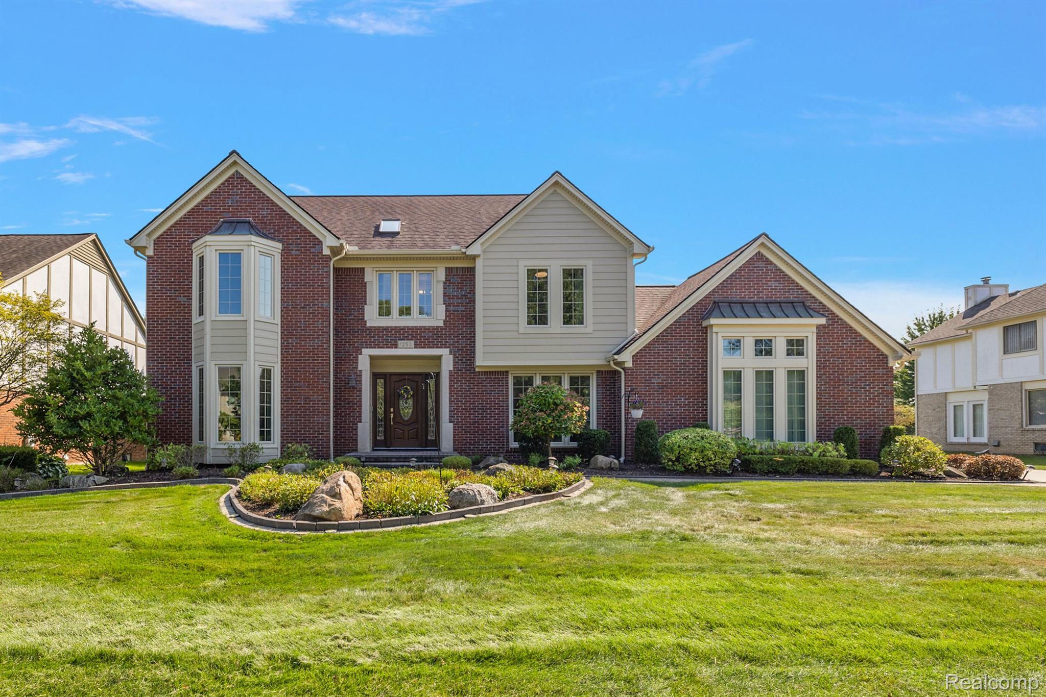 1253 ROTHWELL Drive
