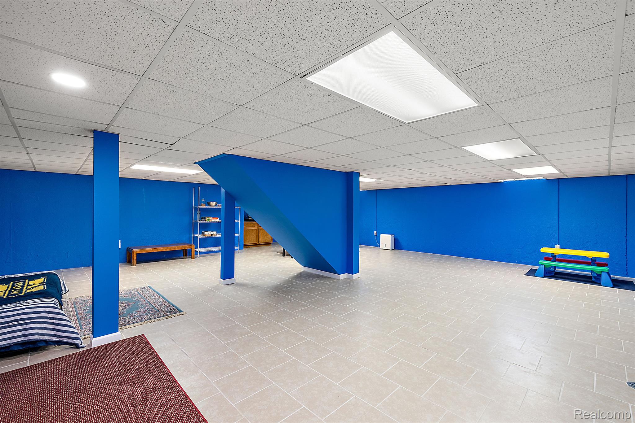 1253 ROTHWELL Drive