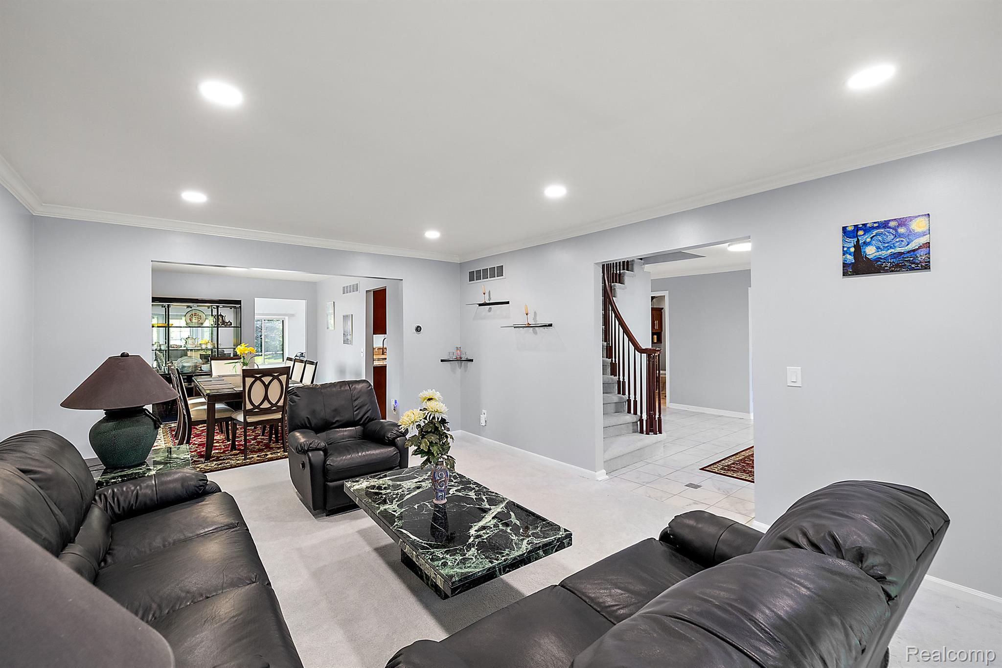 1253 ROTHWELL Drive