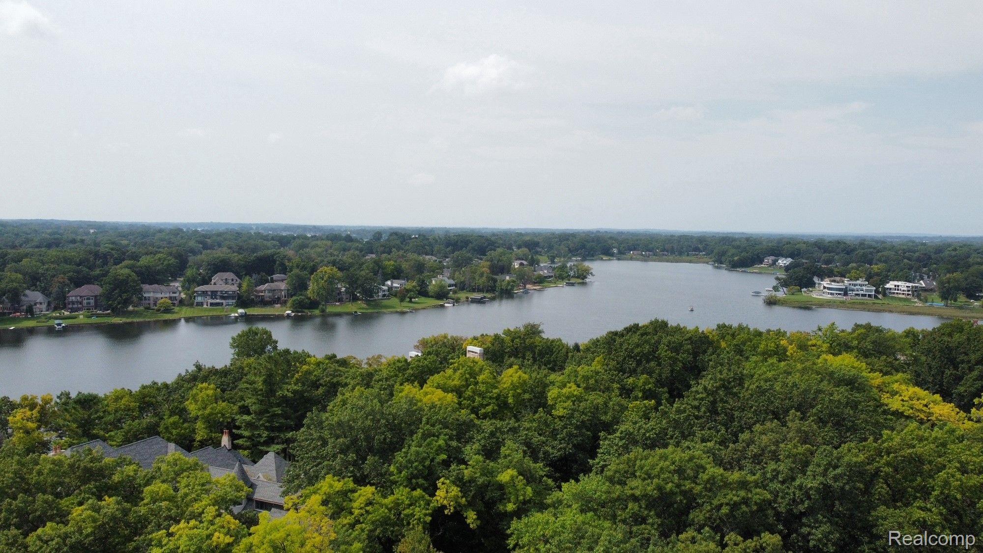 1729 HERON RIDGE Drive