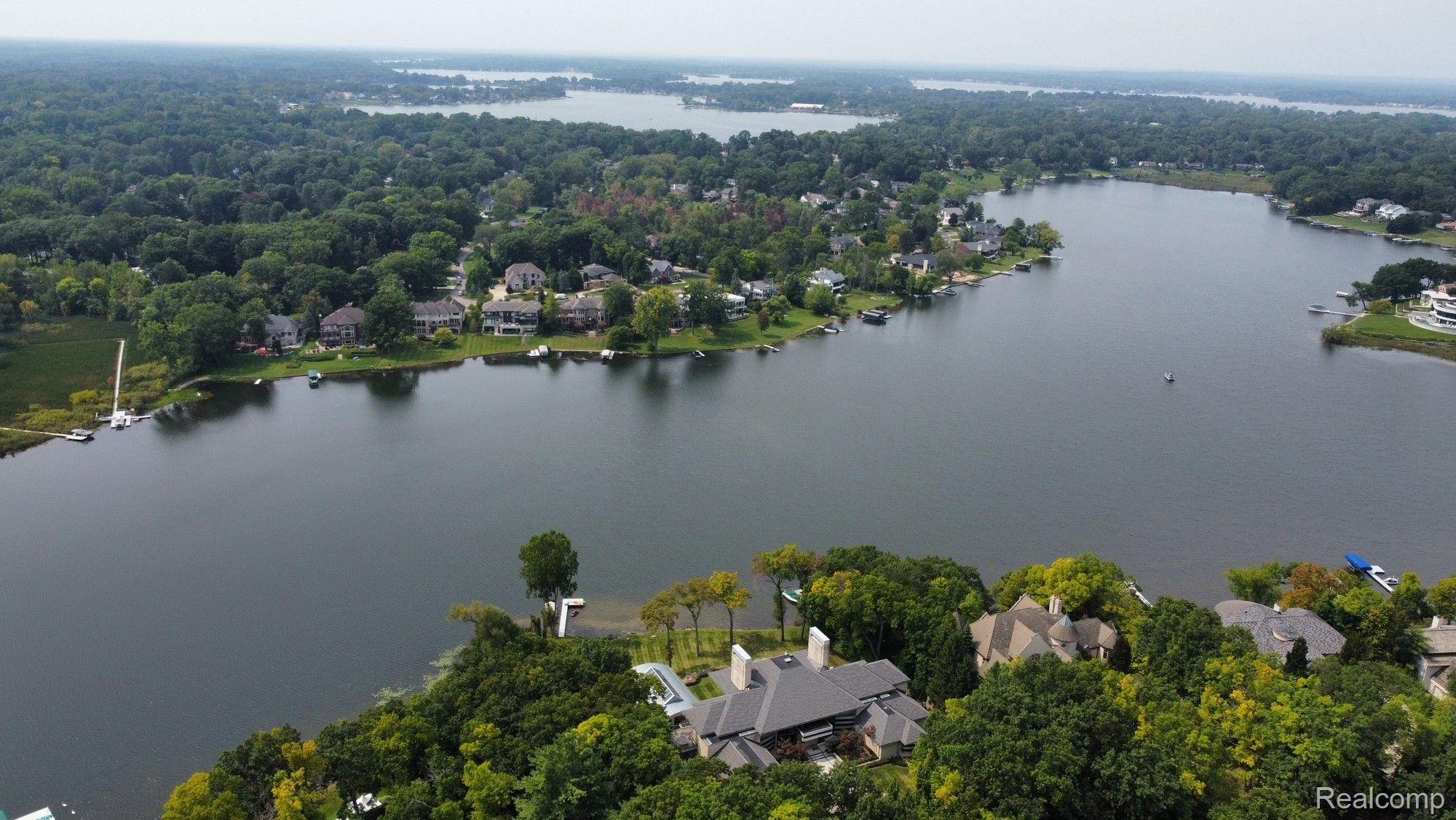 1729 HERON RIDGE Drive