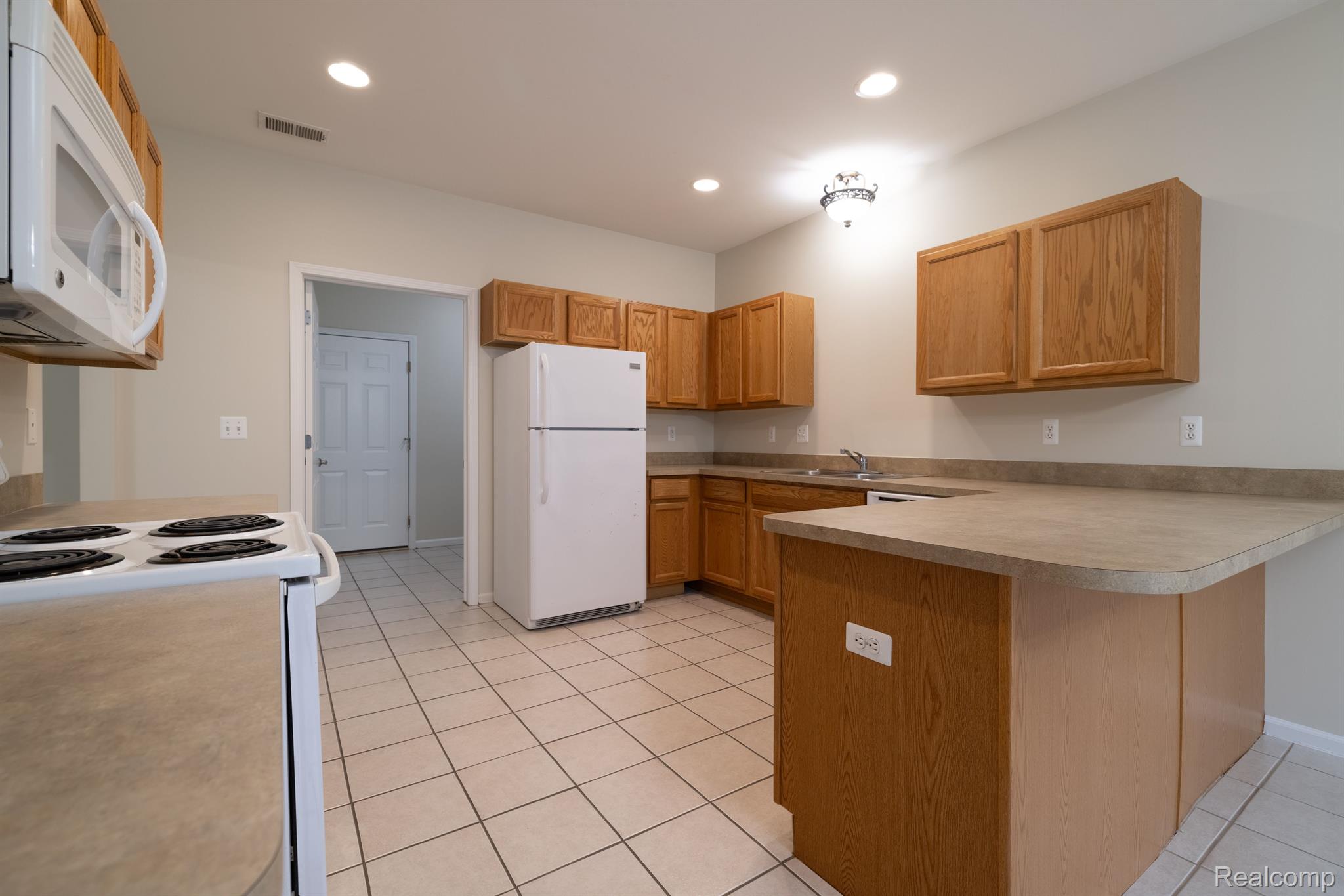 14438 Shadywood Drive