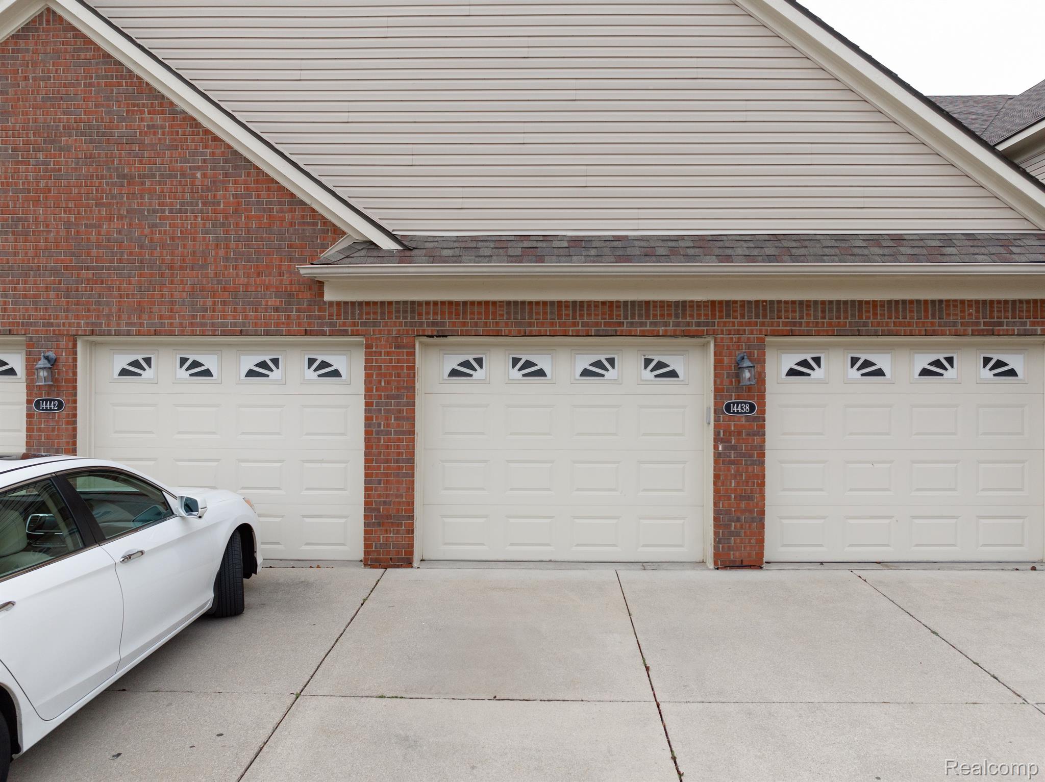 14438 Shadywood Drive