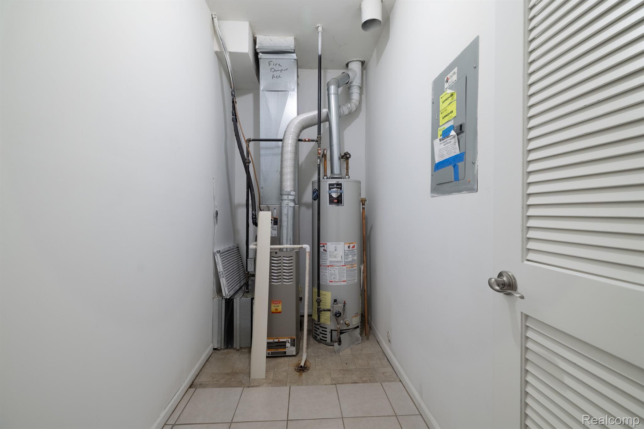 14438 Shadywood Drive