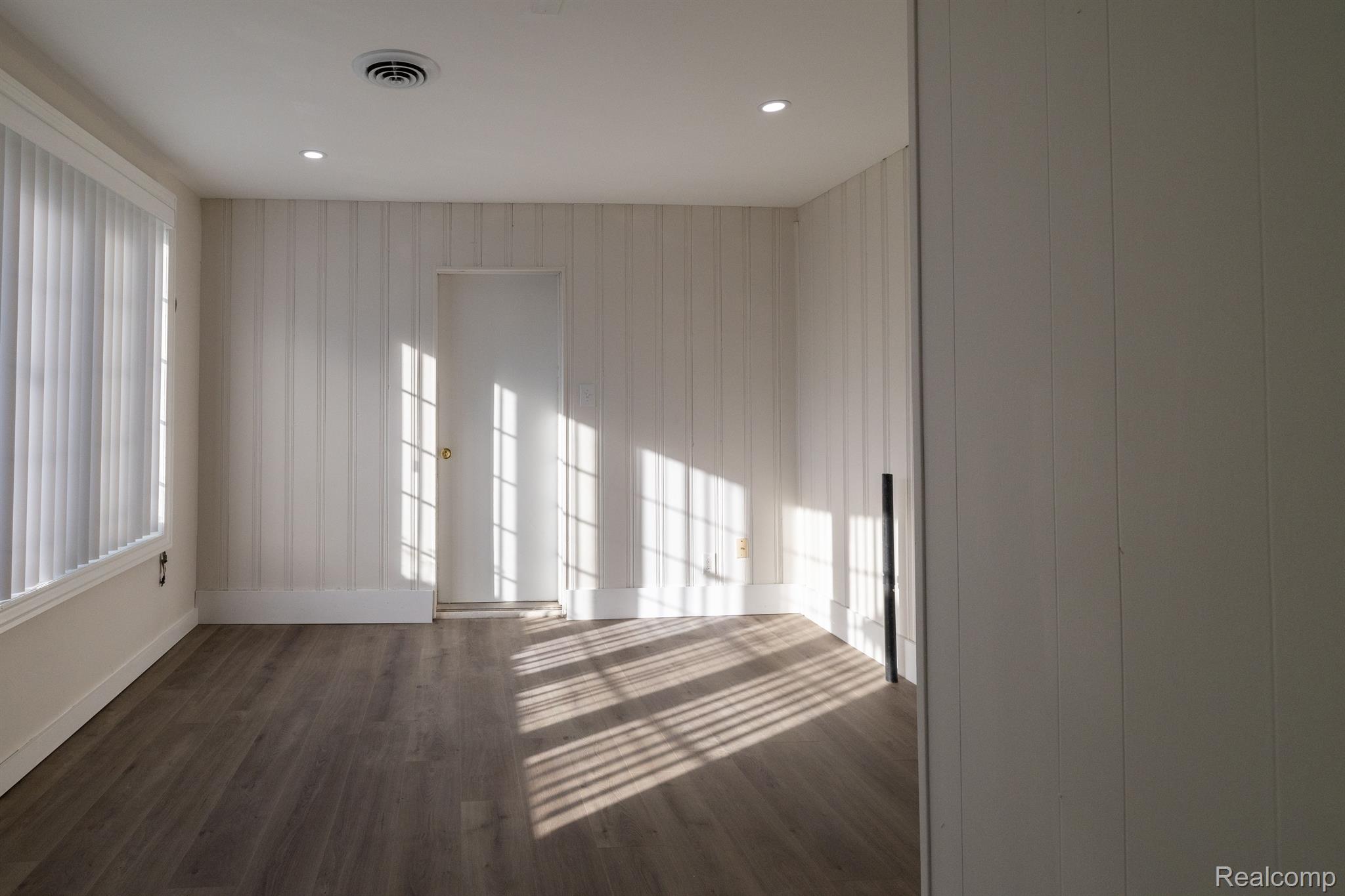 18091 Rosetta Avenue