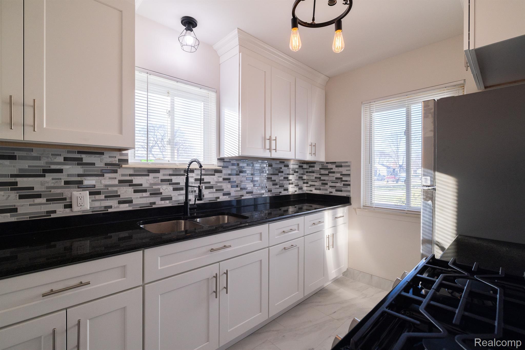 18091 Rosetta Avenue