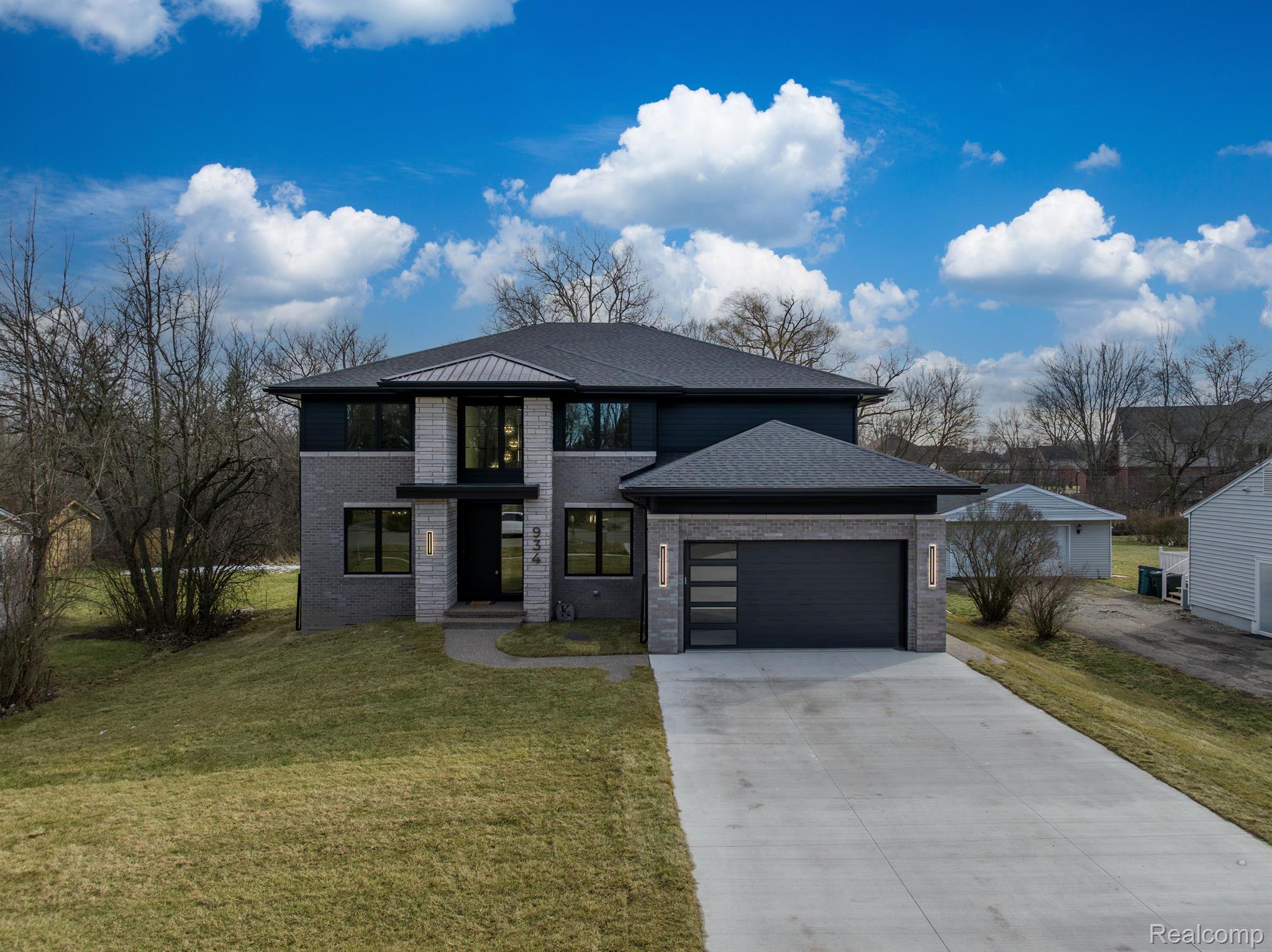 934 Marengo Drive