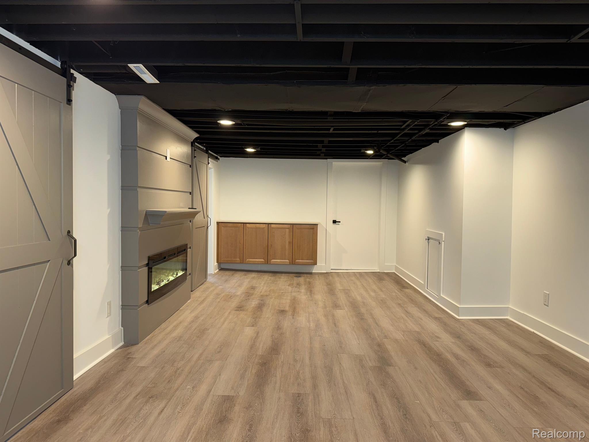 29710 ROSEMONT Street