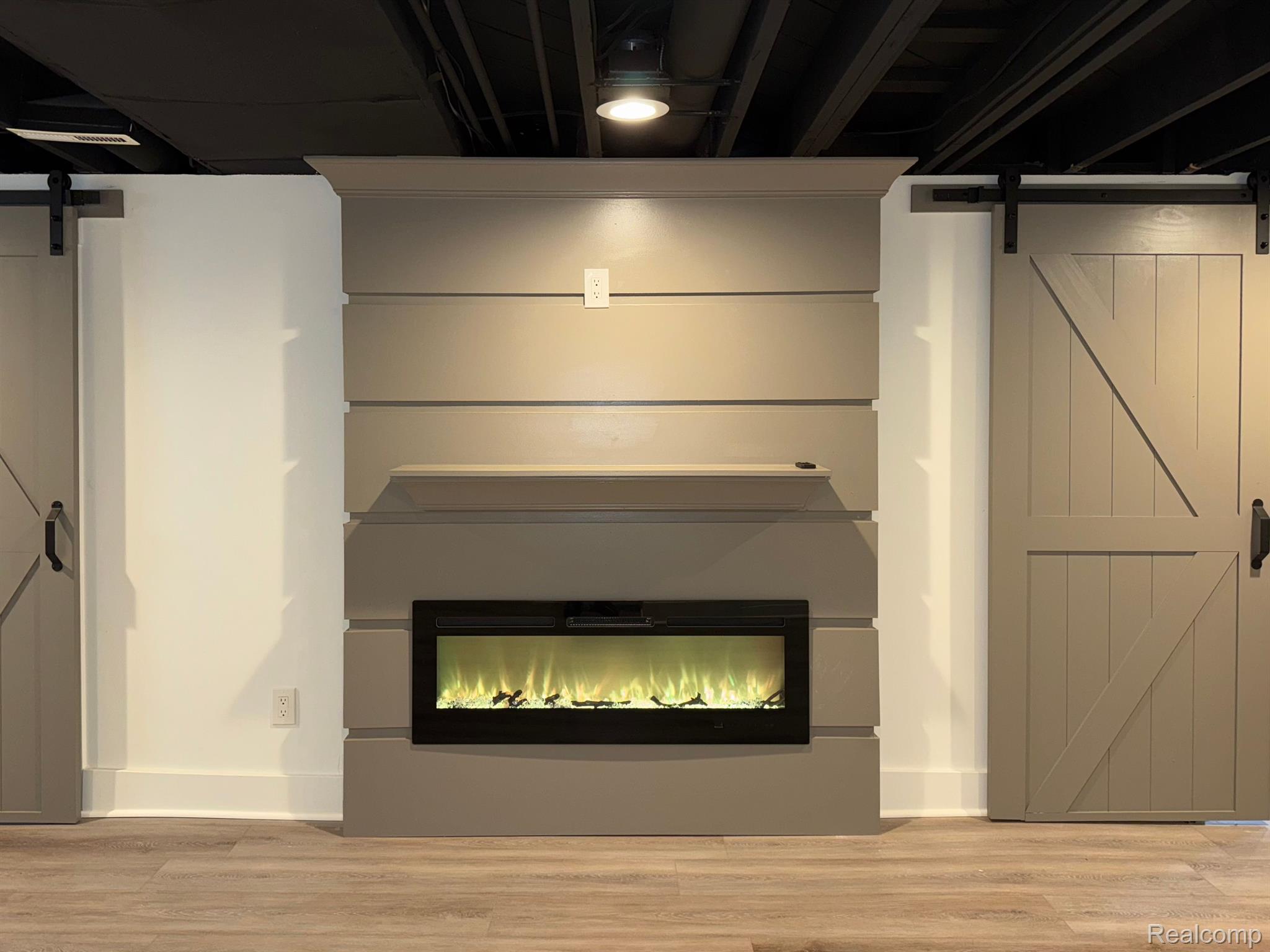 29710 ROSEMONT Street