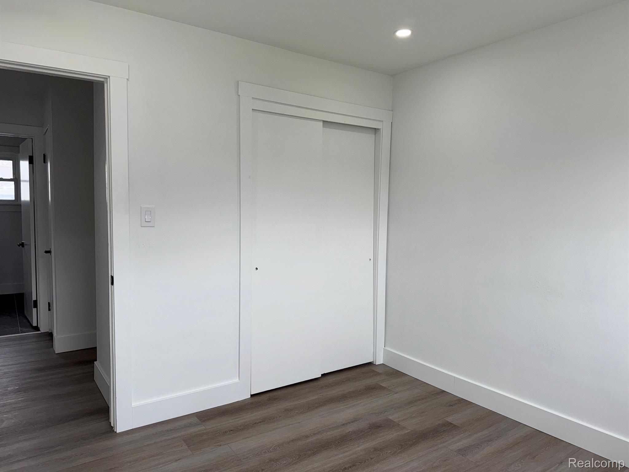 29710 ROSEMONT Street