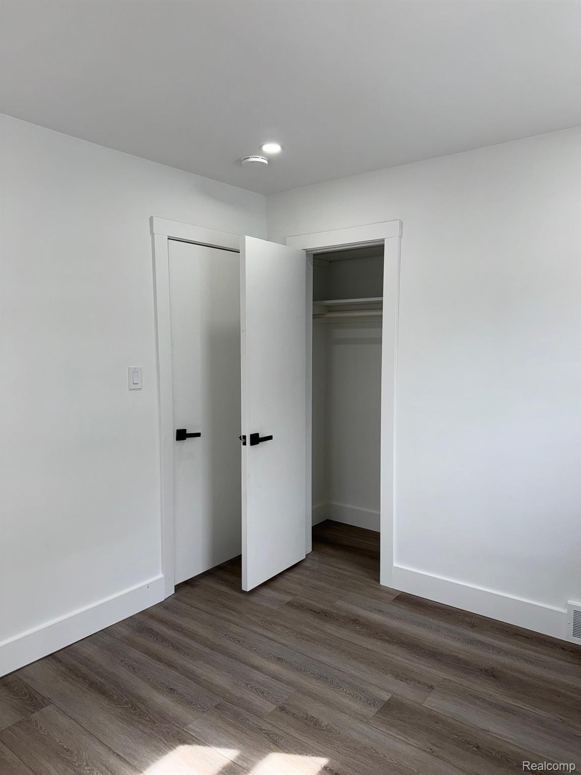 29710 ROSEMONT Street