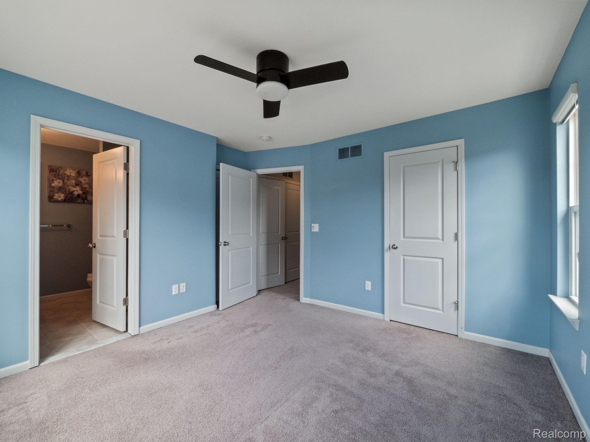 2500 Normandy Road 41