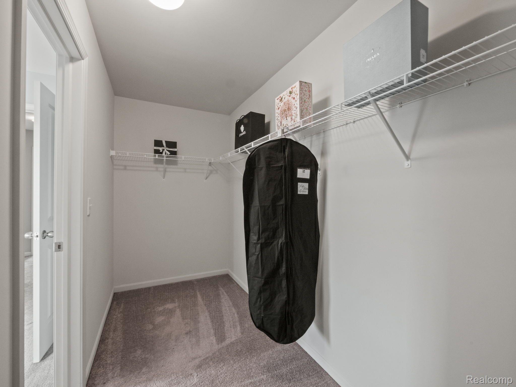 2500 Normandy Road 41