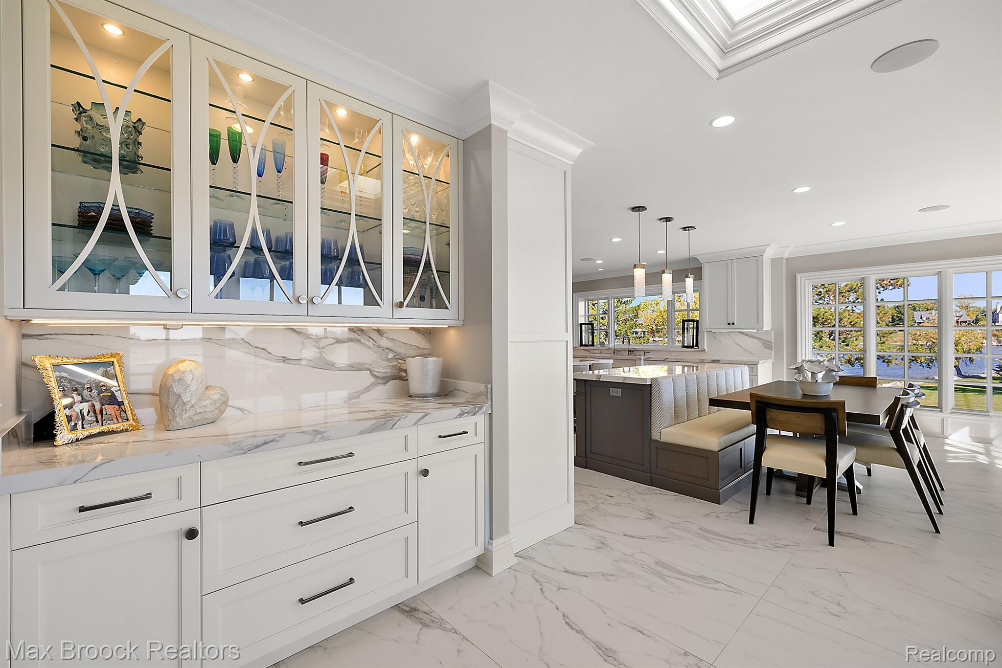 3251 W Shore Drive