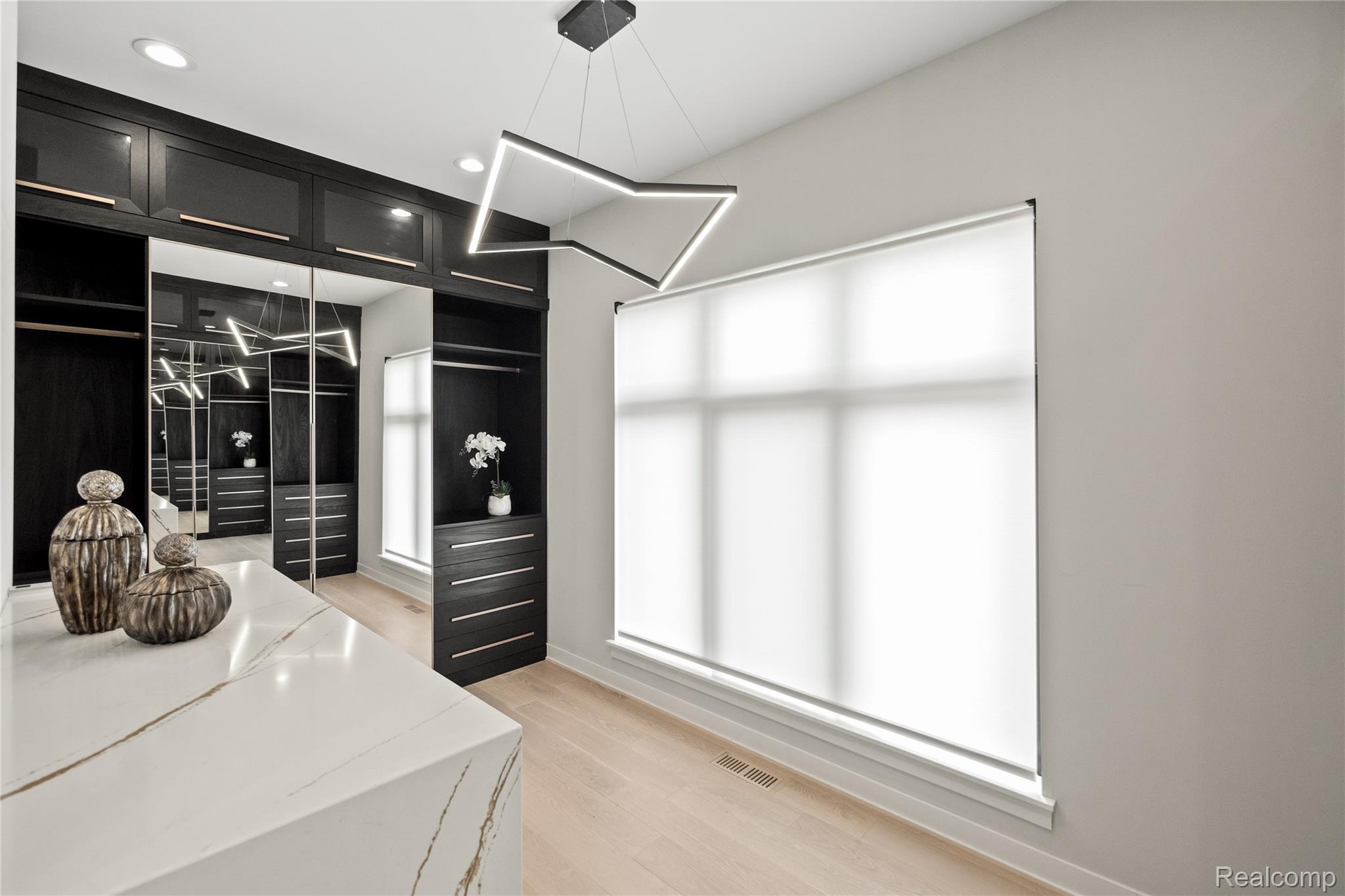 3266 BARON Drive