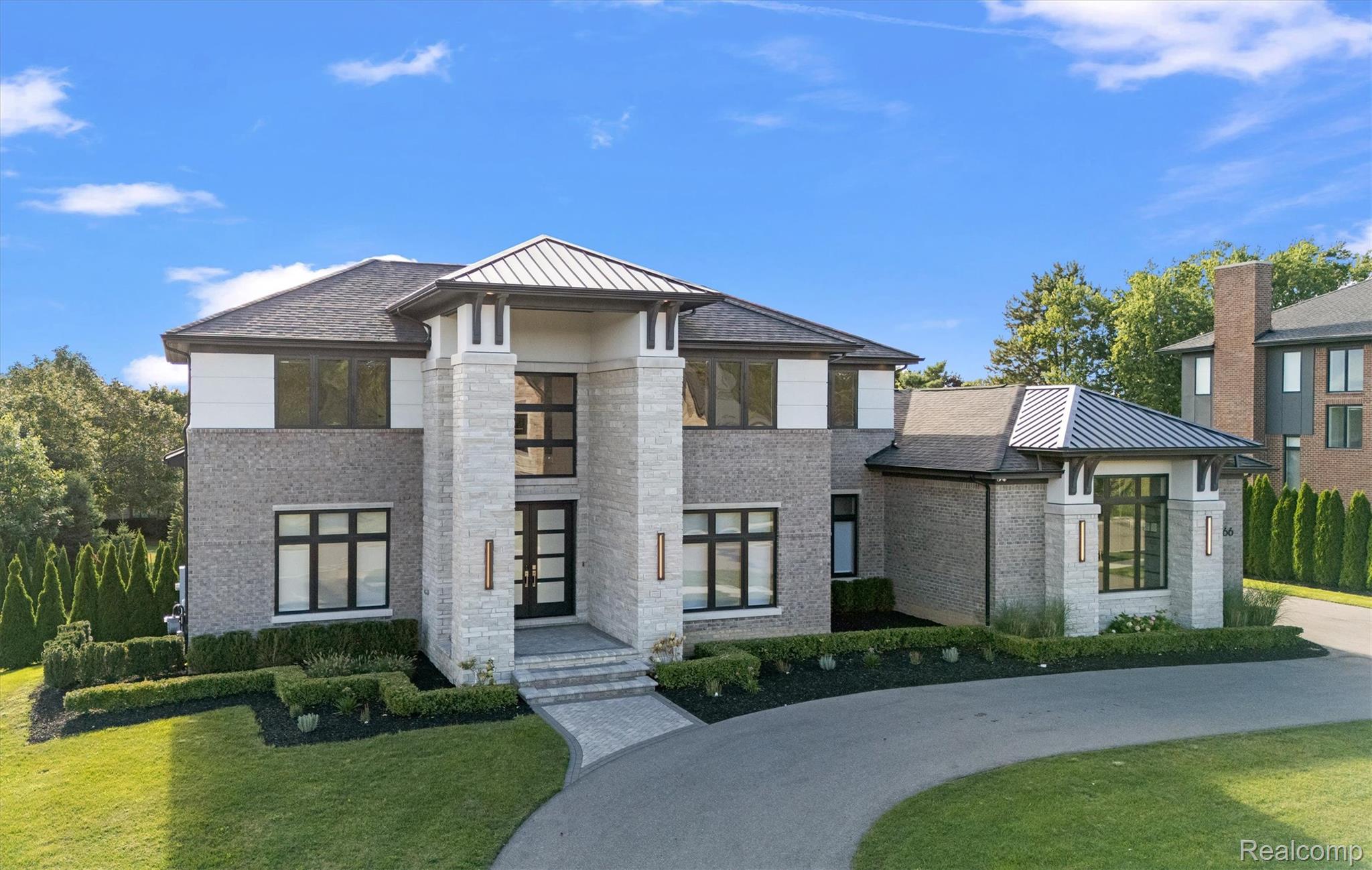 3266 BARON Drive