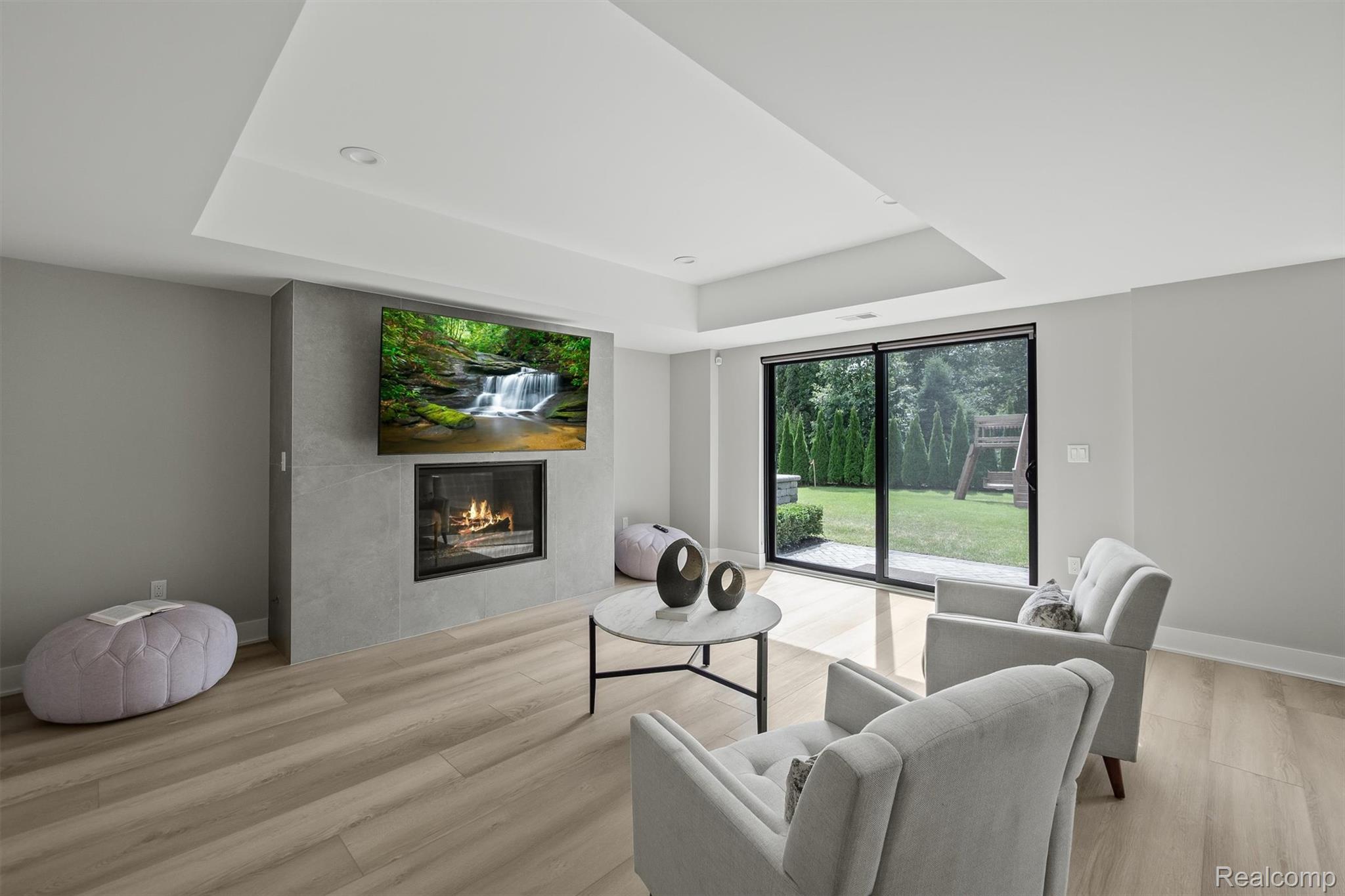 3266 BARON Drive
