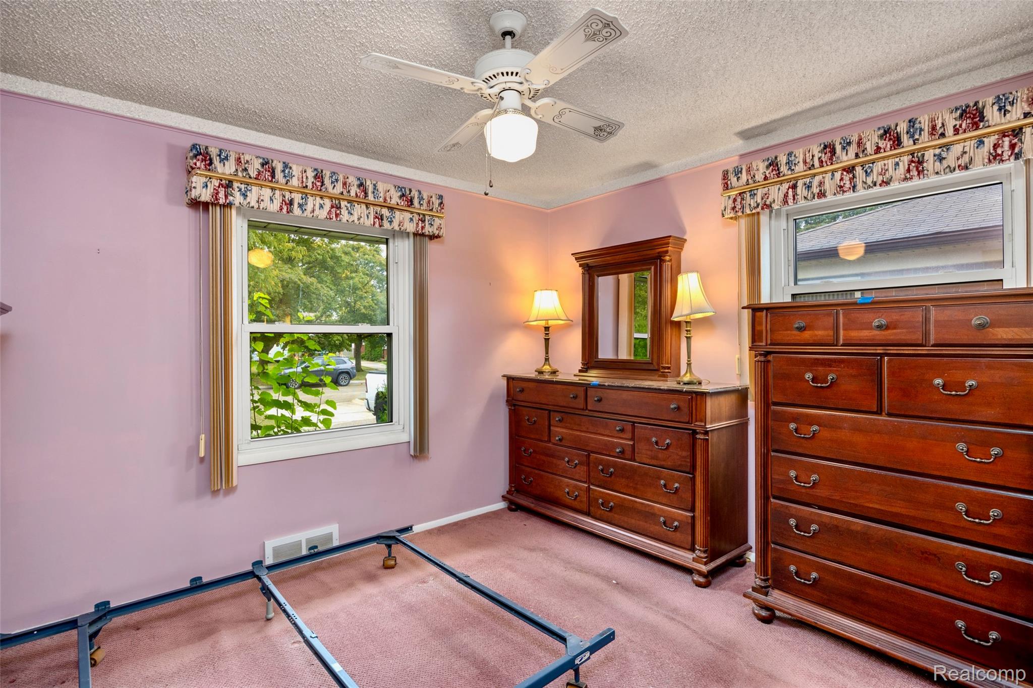 28805 Groveland Street