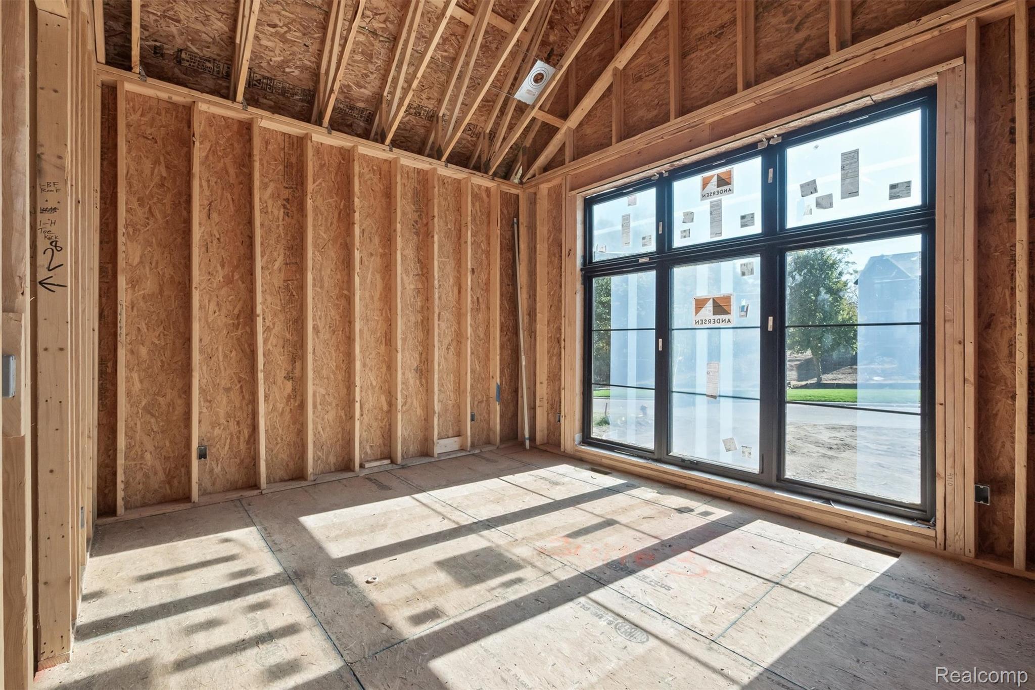 4380 The Heights Boulevard