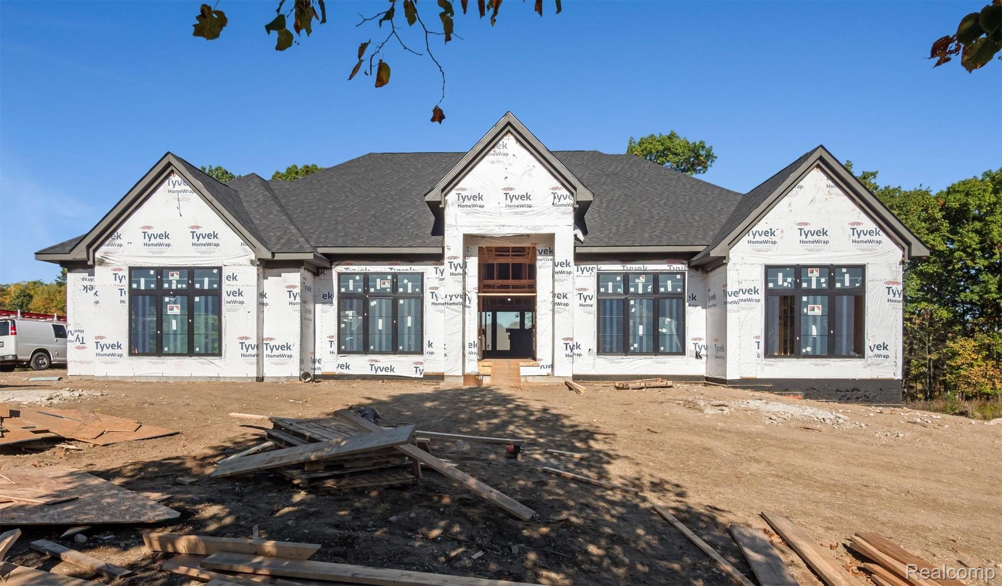 4380 The Heights Boulevard