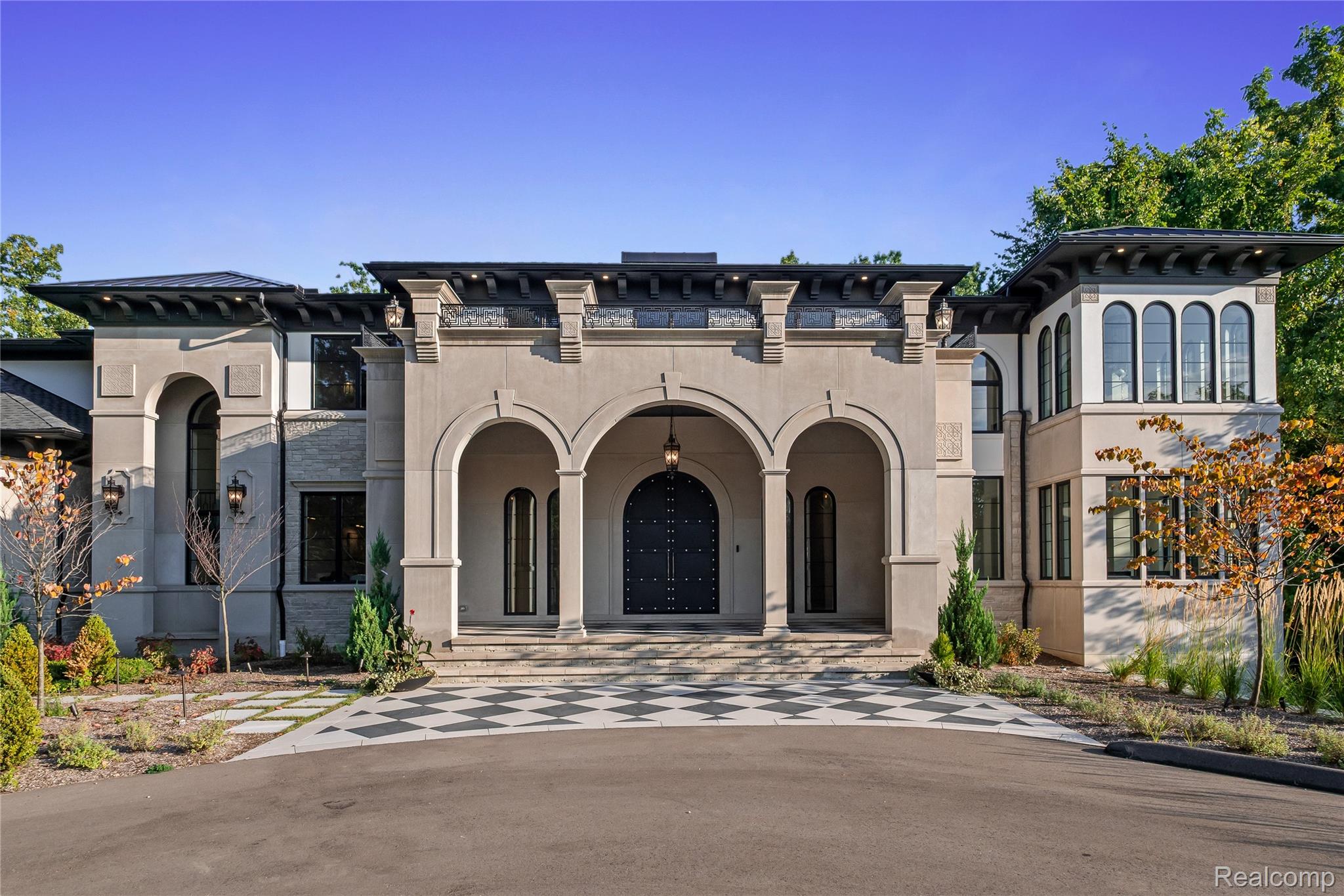 559 Barrington Park Drive