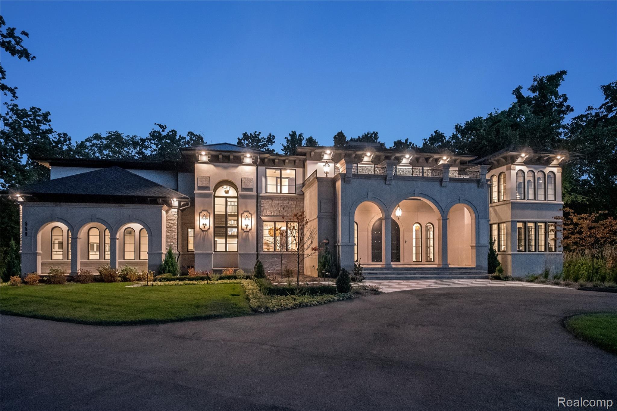 559 Barrington Park Drive