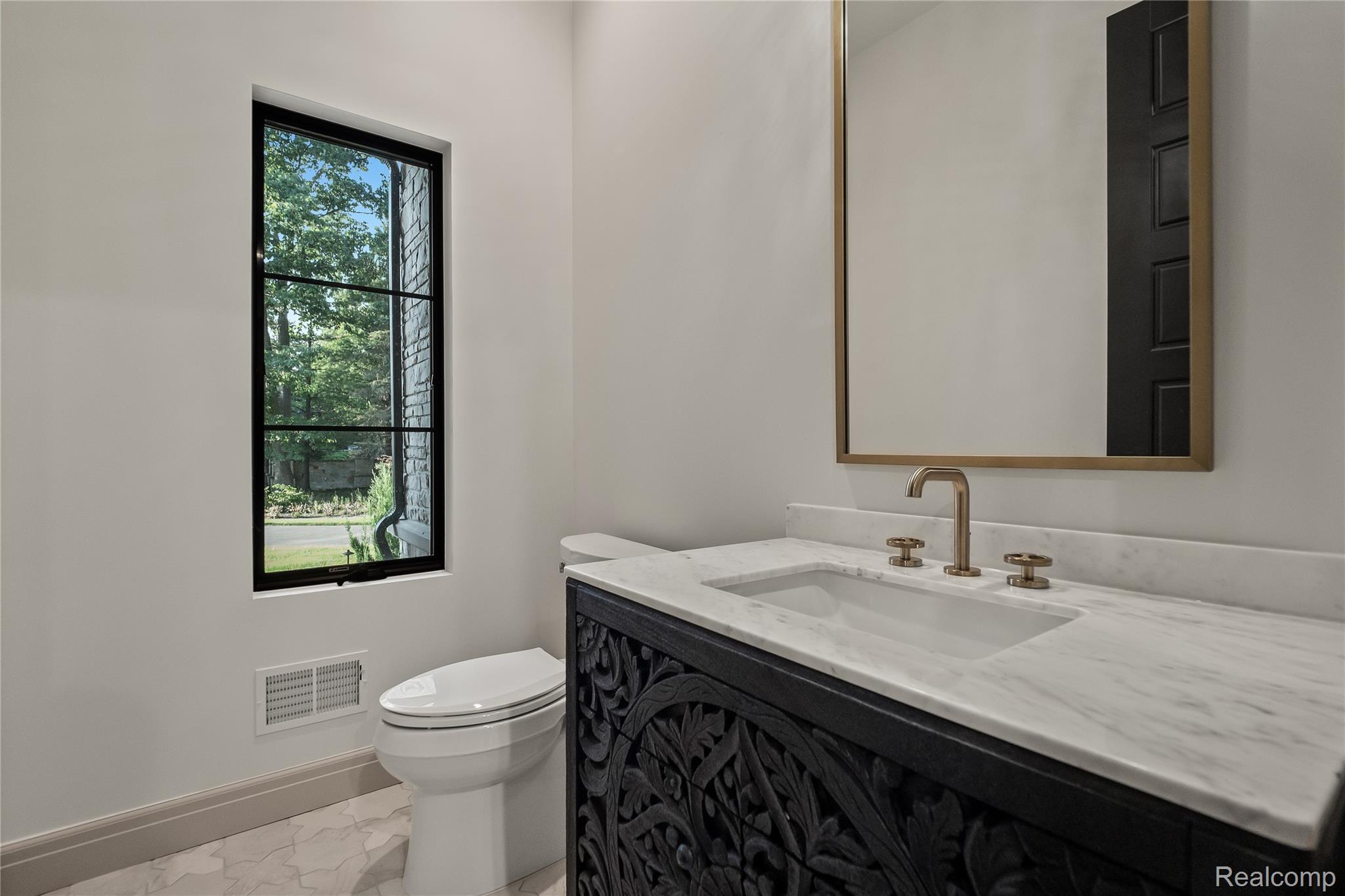 559 Barrington Park Drive