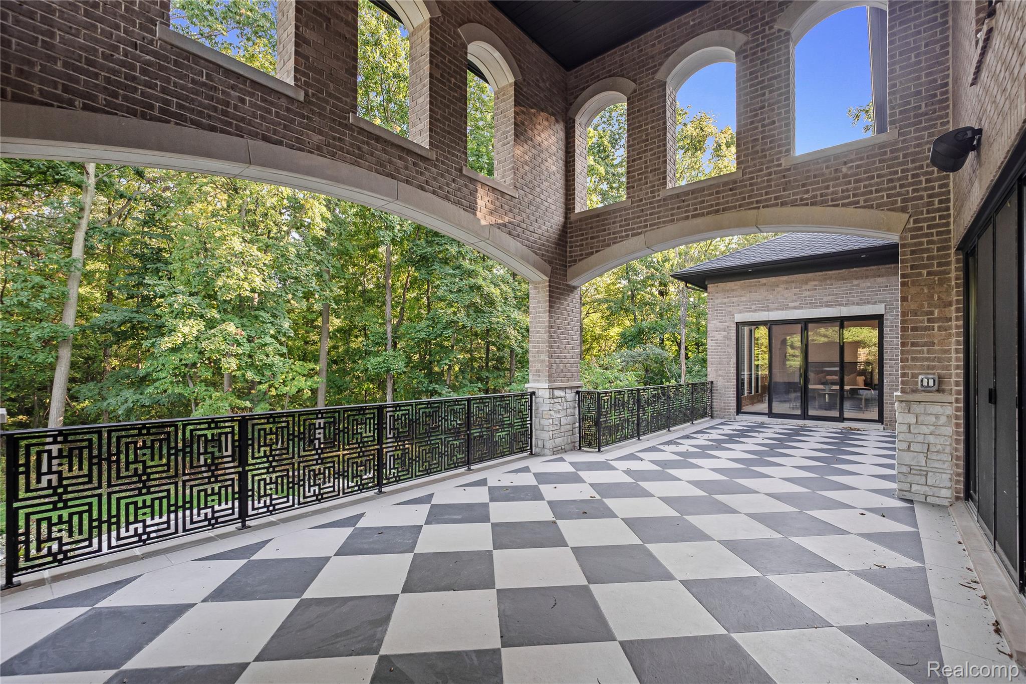 559 Barrington Park Drive