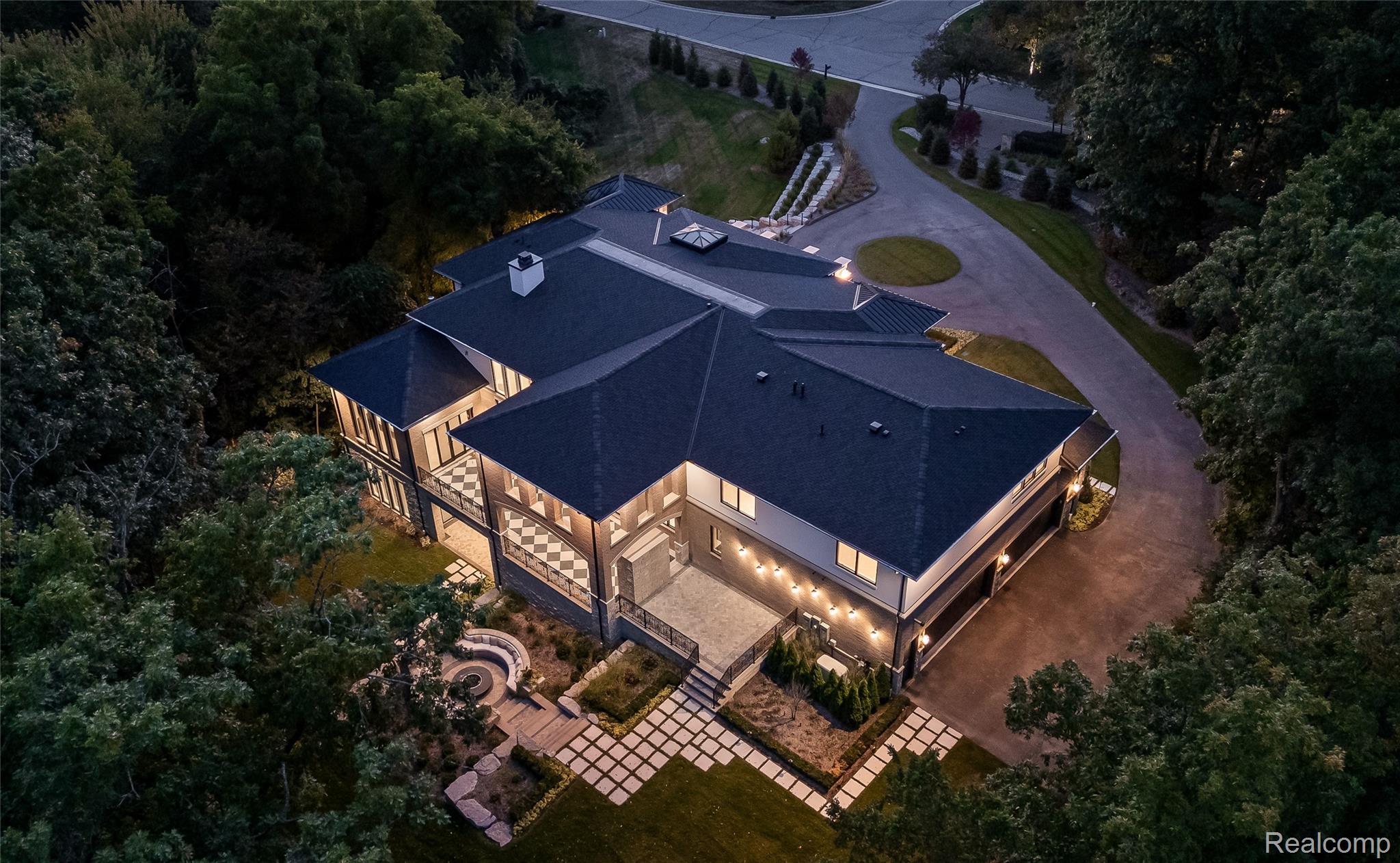 559 Barrington Park Drive