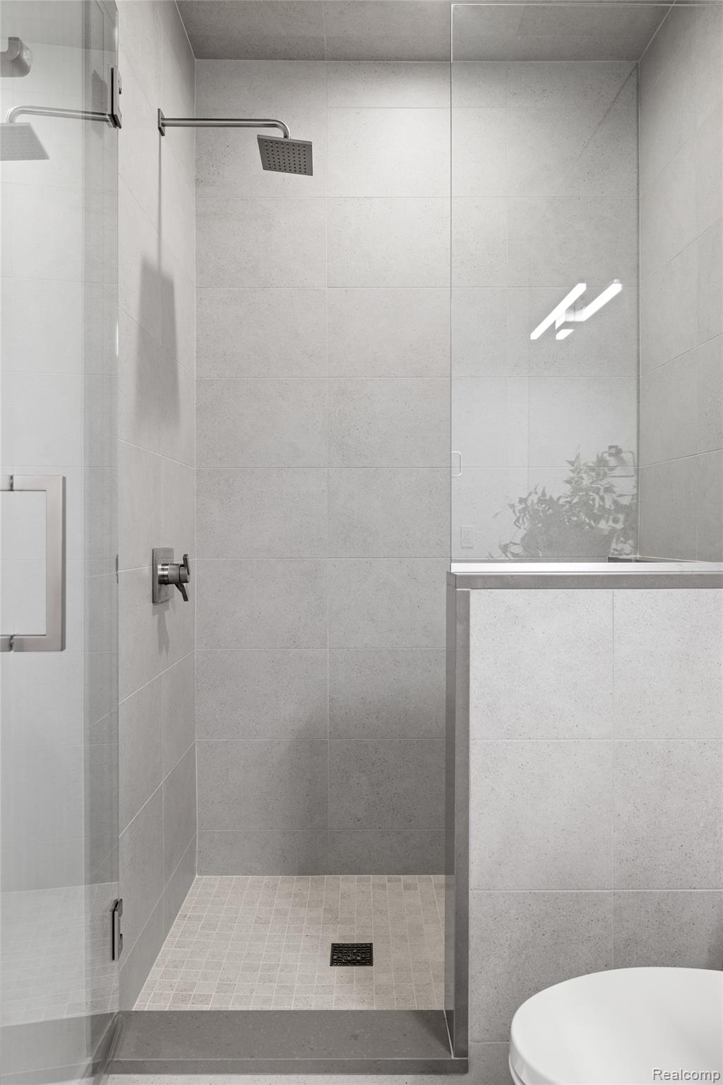 3026 Heron French Provincial