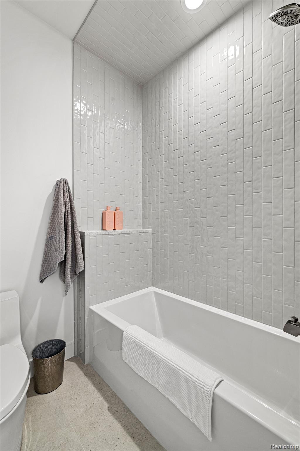 3026 Heron French Provincial