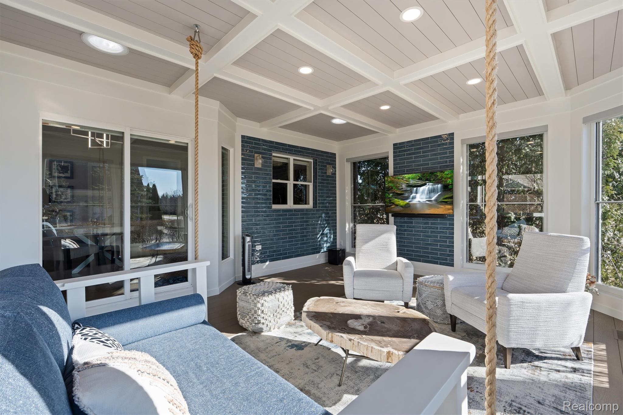 6789 Merrick Drive