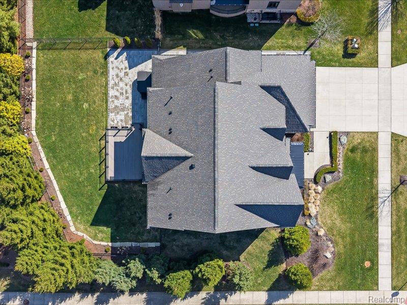 3824 Poppleton Court