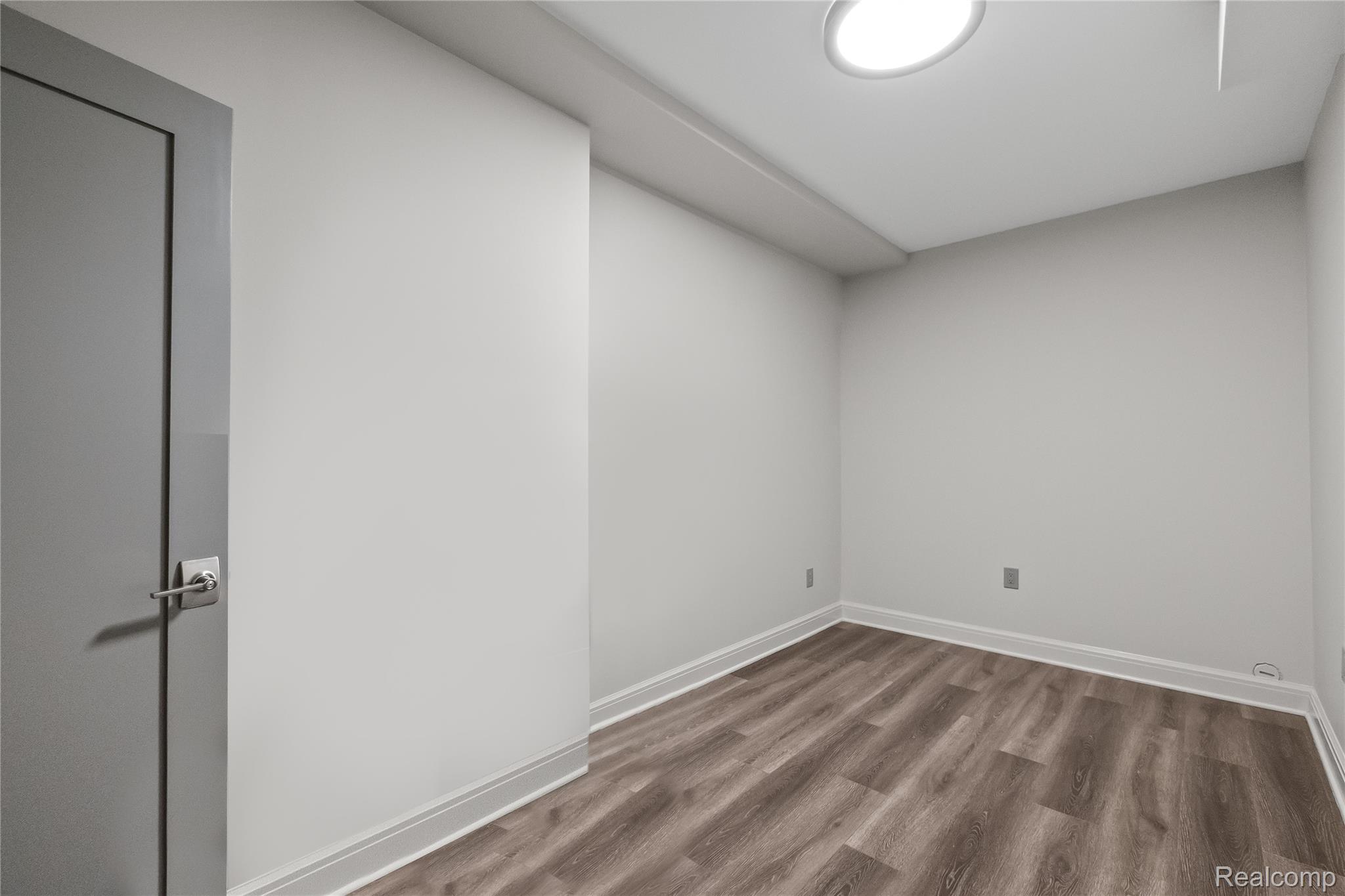 3824 Poppleton Court