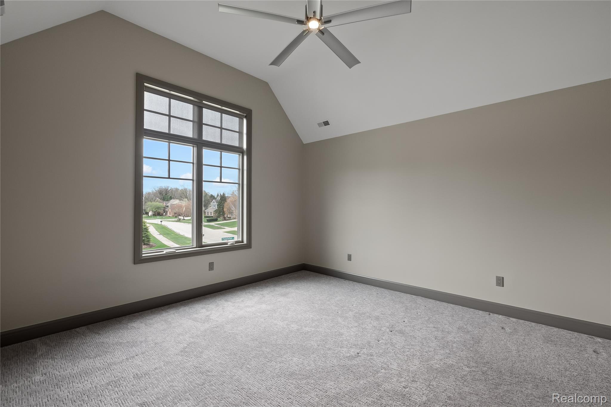 3824 Poppleton Court