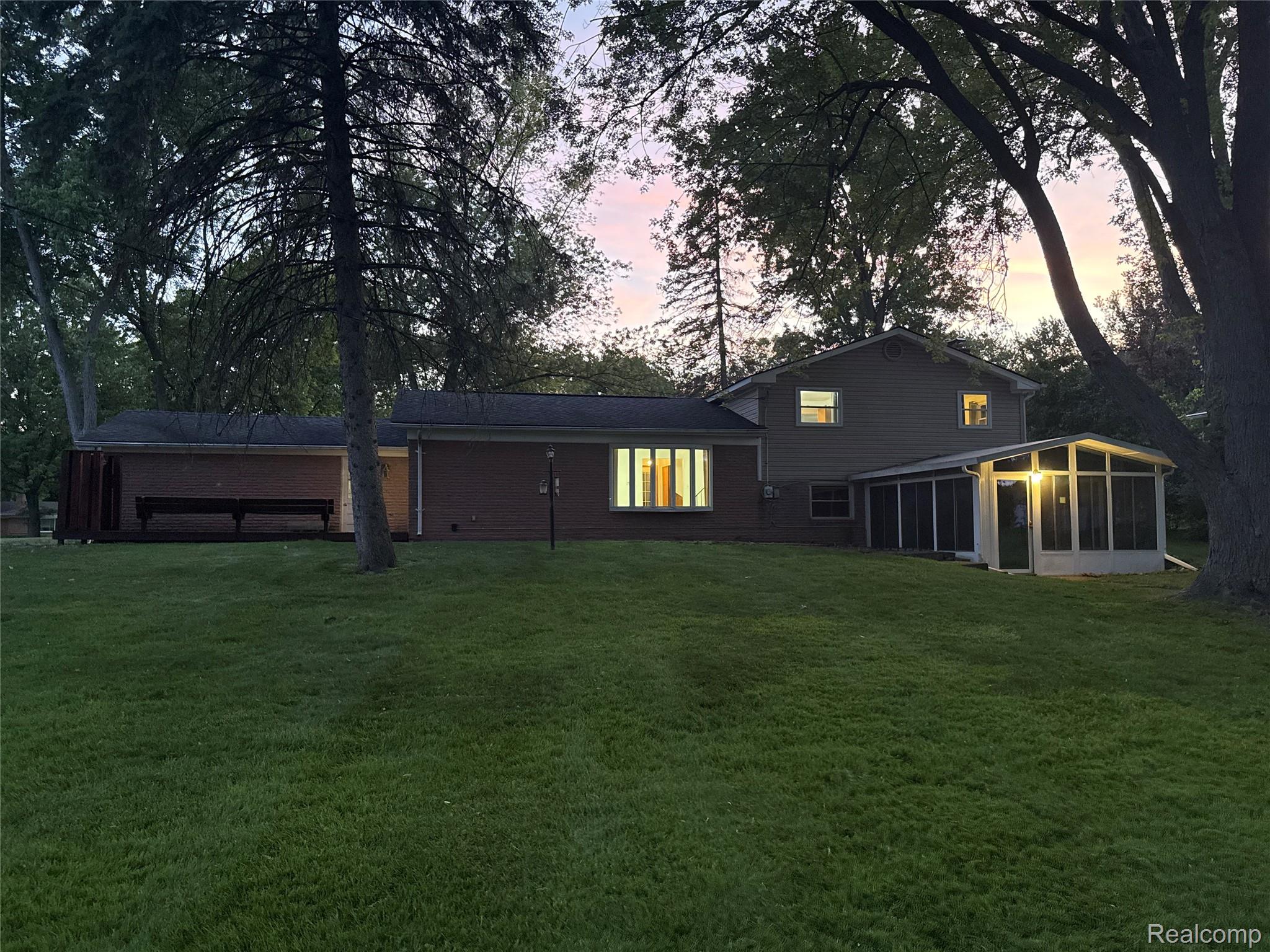 6382 Houghten Drive