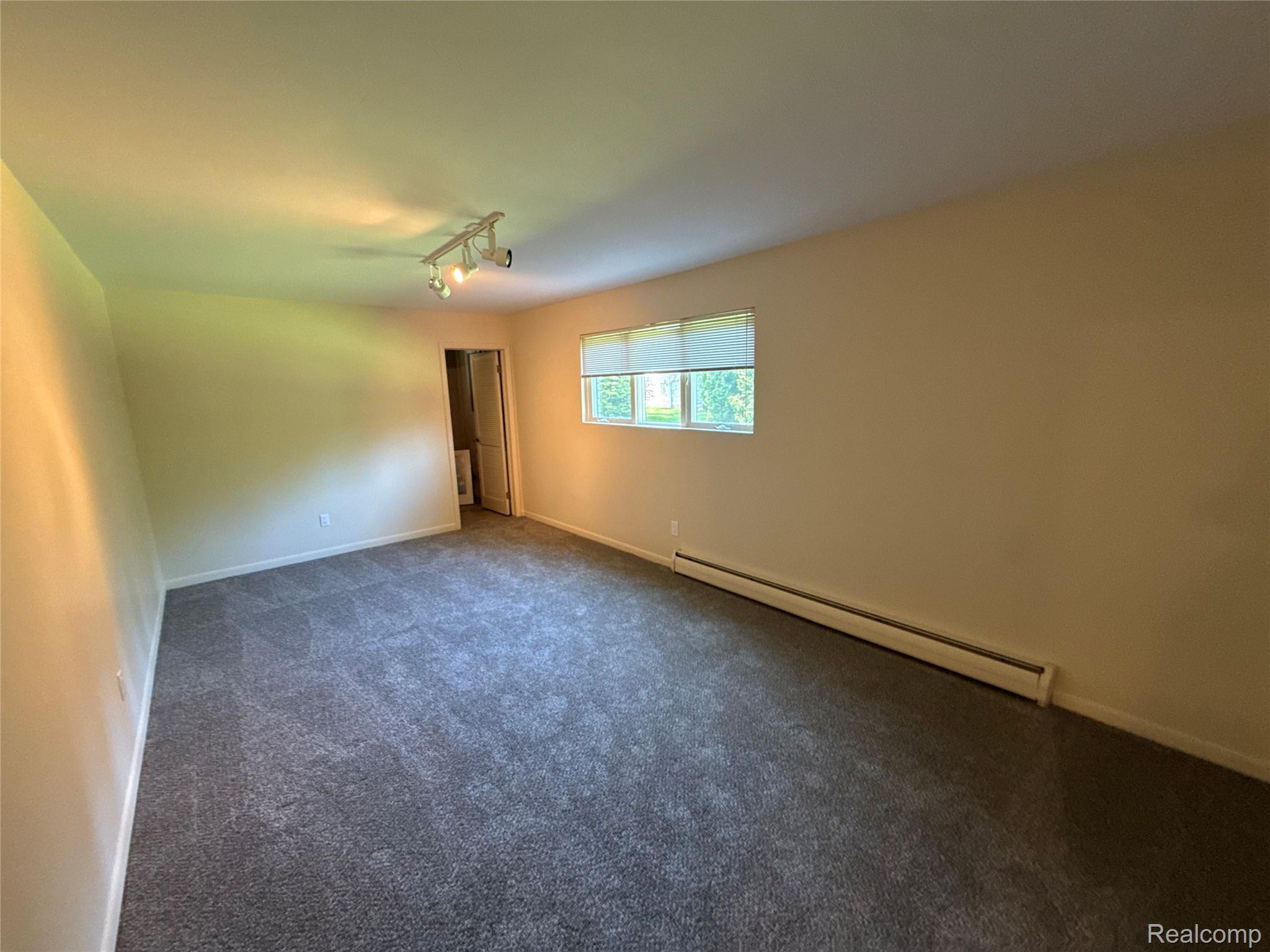 1429 Quarton Road