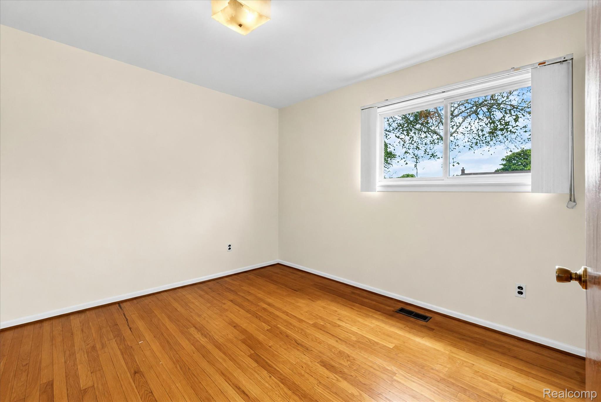31431 Northwood Drive