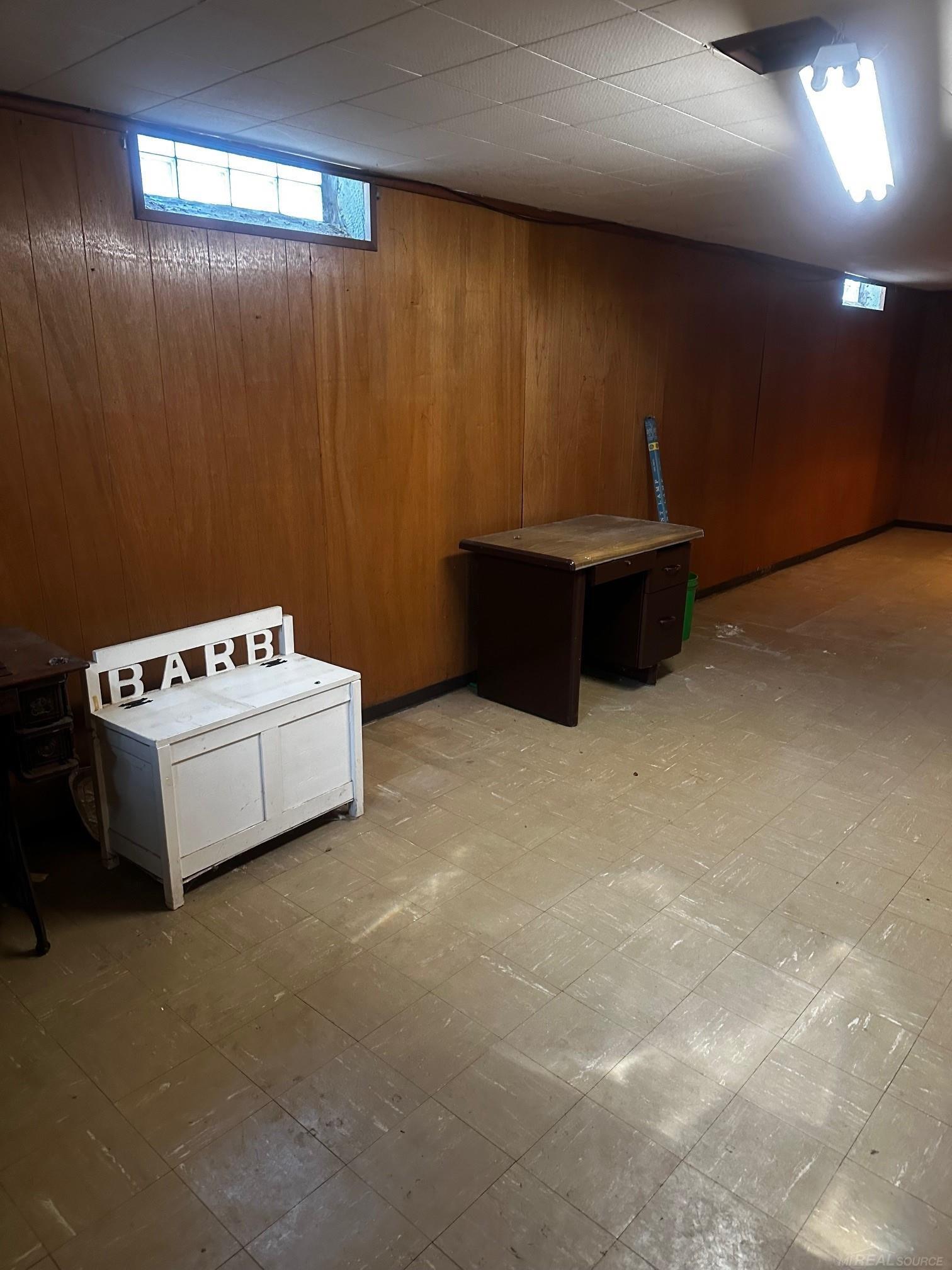 19598 Broadacres Street