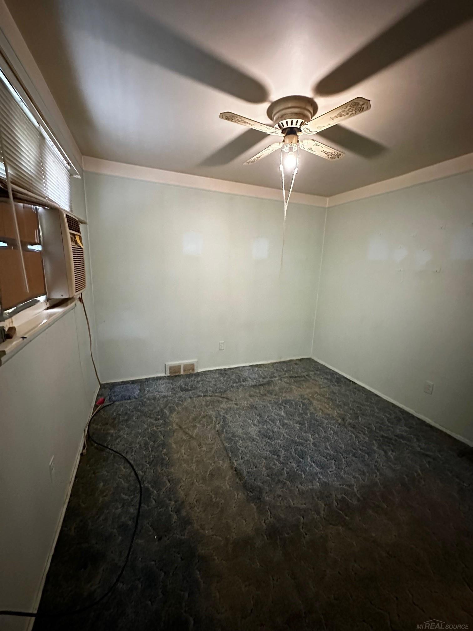 19598 Broadacres Street