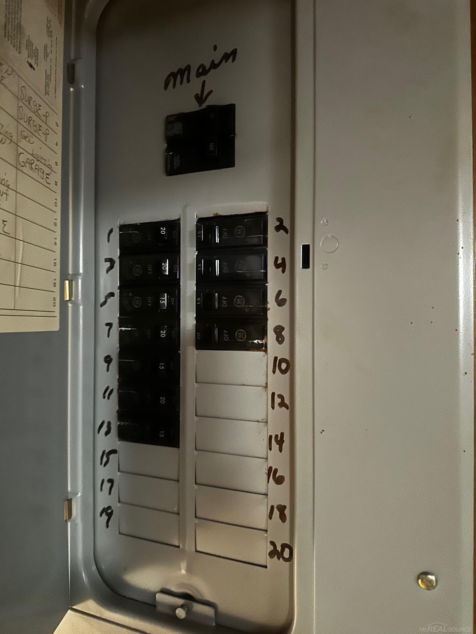 19598 Broadacres Street