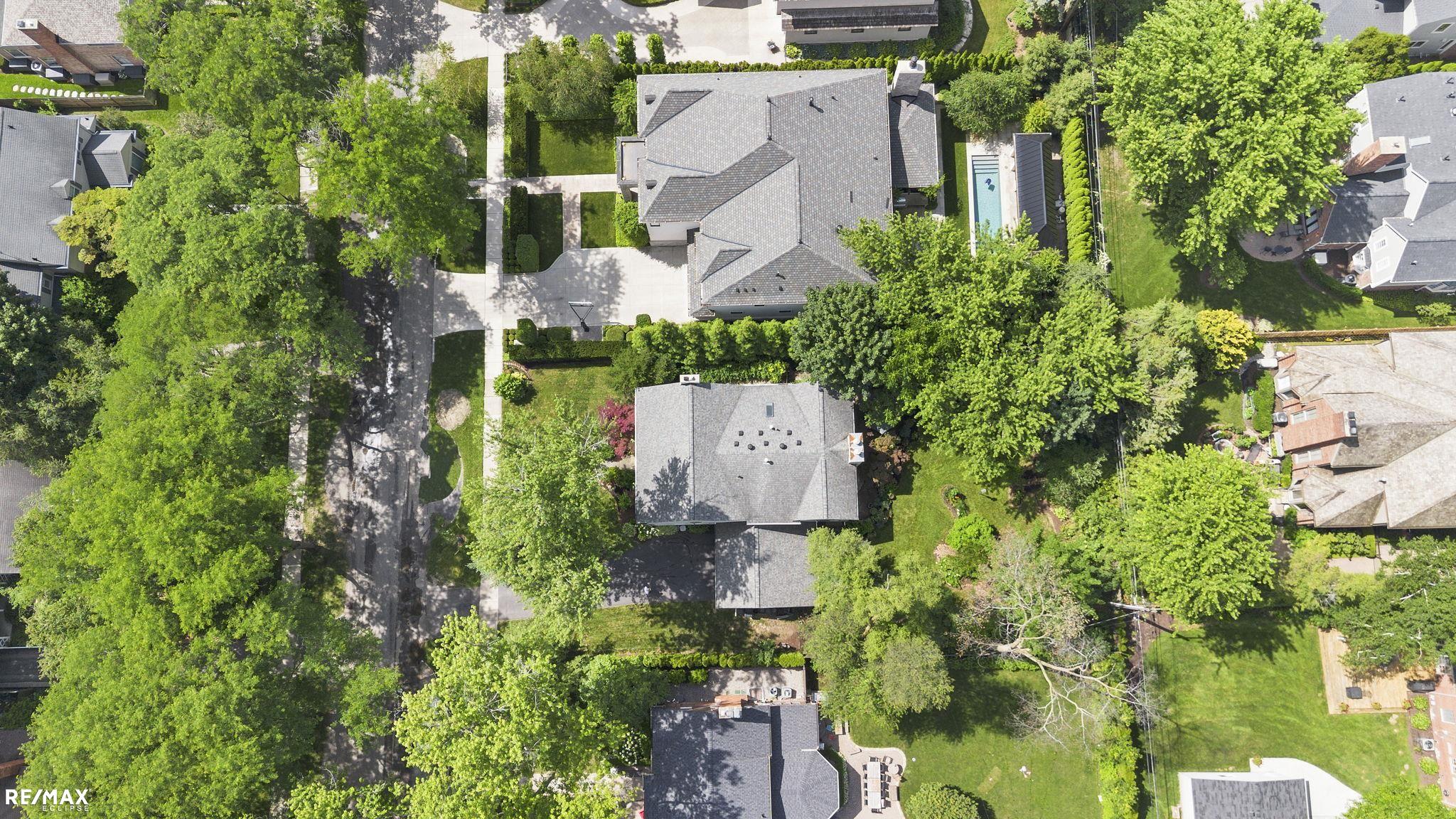 295 Fairfax ST
